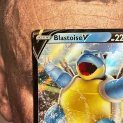 Pokemon Blastoise V SWSH101 Black Star Promo Holo LP - Image 2
