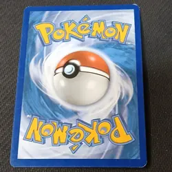 The Pokemon Company Pokemon TCG Pikachu 19/68 Hidden Fates Reverse Holo EN HP 70 - Image 2