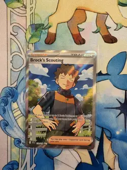 Pokemon TCG Brock's Scouting 179/159 Sv09 Journey Together UR Holo Full Art EN - Image 1