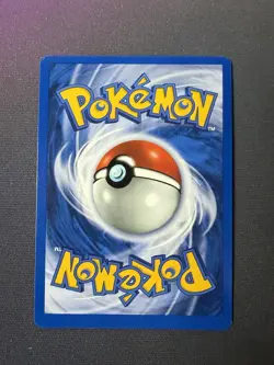 Vileplume 17/18 Southern Islands Reverse HoloSWIRL Vintage Pokemon TCG LP - Image 2