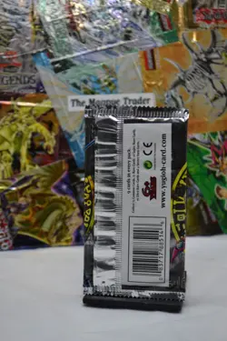YuGiOh INVASION OF CHAOS 2017 Booster Pack SEALED New - Image 2