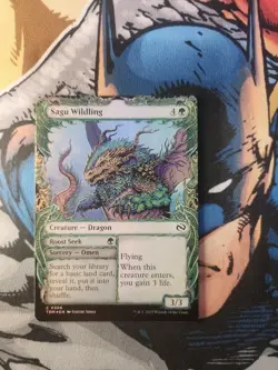 Sagu Wildling (Showcase) FOIL TDM Tarkir: Dragonstorm NM - Image 1