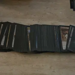 MTG Ixhel, Scion of Atraxa And Aminatou, Veil Piercer Commander Decks W/ Sleeves - Image 5