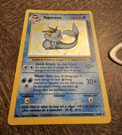Wizards Vaporeon 12/64 Jungle Holo Rare Unlimited English 1999 80HP - Image 1