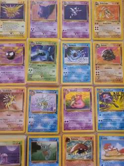 Pokemon Cards - Fossil Set & Jungle Set - Lot of 305 Cards with Sleeves - Image 3