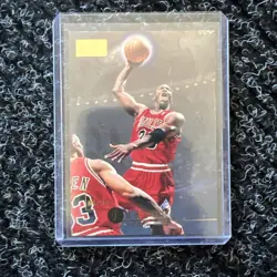 1996-97 Skybox Premium - Michael Jordan #16 - Image 1