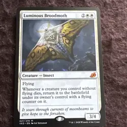 MTG Luminos Broodmoth - NM - Ikoria: Lair of Behemoths - Image 1