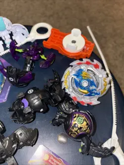 Bakugan Battle Brawlers and Card Lot - Image 4