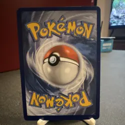 The Pokemon Company Greedent V Fusion Strike Full Art Holo EN 210HP UR 257/264 - Image 2