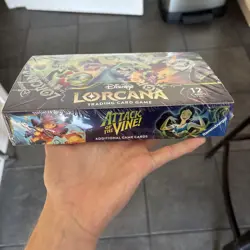 Disney Lorcana: Attack of the Vine! Booster Box - brand new sealed. - Image 2