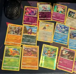 Pokemon TCG 14 Card Bundle - Image 2