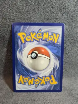 Pokemon TCG Pikachu VMAX Vivid Voltage 044/185 Holo Ultra Rare 310HP Eng - Image 2