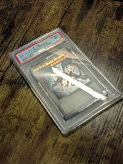 Yugioh LOB-EN070 25th anniversary Red-Eyes Black Dragon PSA 9 MINT - Image 2