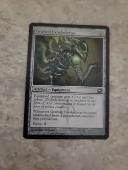 Grafted Exoskeleton Scars of Mirrodin Regular - Image 1
