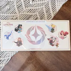 Disney Lorcana TCG Curator's Collection Heroines Edition Box - 6 Foil Cards - Image 1