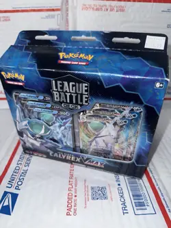 Pokemon TCG League Battle Deck Ice Rider Calyrex VMAX 60-Card Deck English - Image 1