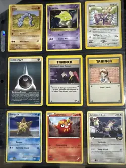 POKEMON 9 CARD LOT - Image 1