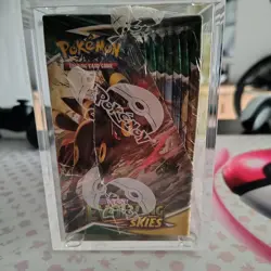 Pokemon TCG Evolving Skies Sealed Booster Box 36 Packs English 2021 - Image 3