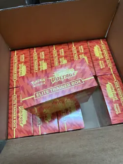 Pokemon Sword & Shield Vivid Voltage Elite Trainer Box ETB Factory Sealed MINTY 820650807688 - Image 2