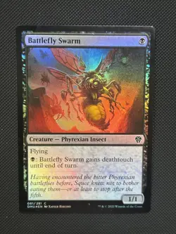 Battlefly Swarm 81 Common Dominaria United Magic: The Gathering Foil LP - Image 1