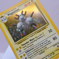 Pokemon TCG - Magneton 9/102 Base Set Holo Rare WOTC 1999 - EXC/NM - Image 1