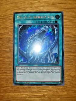 YuGiOh Majestat mit den Blauen Augen LCKC-DE031 Secret Rare 1. Auflage Deutsch - Image 1