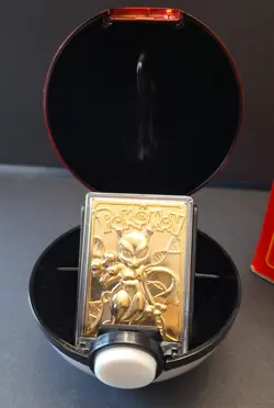 1999 Pokemon Burger King Mewtwo 23k Gold Plated w/ Box, COA, Card, Case, & Ball - Image 2