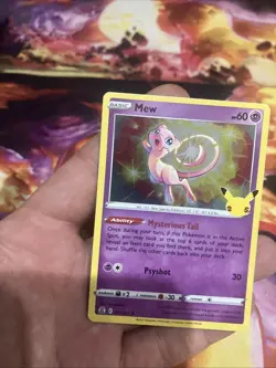 Mew 011/025 - Celebrations 25th - Pokemon TCG Card Holo Rare Pokemon LP (2) - Image 3