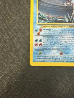 Pokemon TCG Shining Gyarados Holo Card Neo Revelation 65/64 MP - Image 4