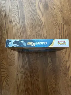 Pokemon Glaceon VSTAR Special Collection Box Factory Sealed - Image 3