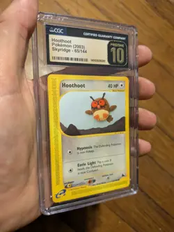 (POP 5) CGC 10 PRISTINE 2003 Pokemon Skyridge Hoothoot 65/144 Card - Image 2