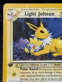 Light Jolteon 48/105 - 1st Edition - Vintage Pokemon TCG: Neo Destiny - HP - Image 2