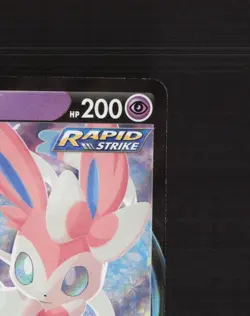 Sylveon V 074/203 Evolving Skies Ultra Rare Holo Pokemon Card NM - Image 4