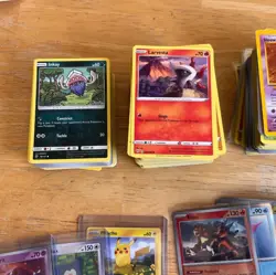 Pokemon Trading Card TCG Lot 600+ Cards Promos Holo Base Common Eevee - Image 4