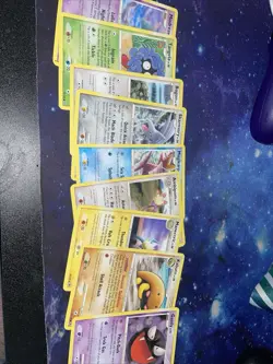 Pokemon- TCG Trading Cards 636996769739 - Image 1