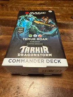 Magic the Gathering Tarkir Dragonstorm Temur Roar Commander Deck - Image 1
