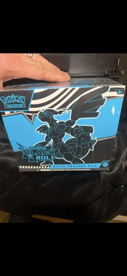 Pokemon Black Bolt and White Flare Elite Trainer Box ETB New & Sealed - Image 3