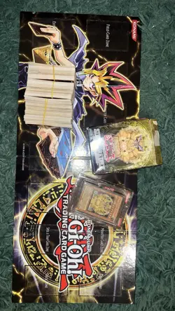 Yu Gi Oh Structure Deck Invincible Fortress 1st Edition + Play Mat + Random Lot - Image 1