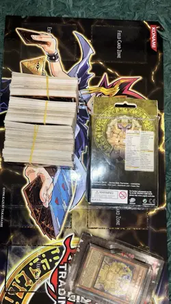 Yu Gi Oh Structure Deck Invincible Fortress 1st Edition + Play Mat + Random Lot - Image 2