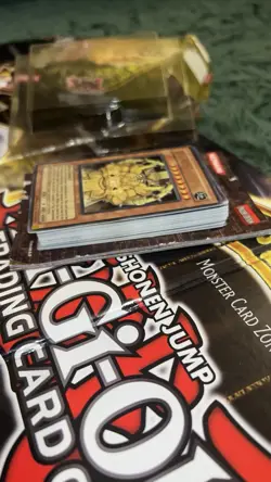 Yu Gi Oh Structure Deck Invincible Fortress 1st Edition + Play Mat + Random Lot - Image 5
