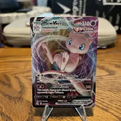 Pokemon Mew VMAX 114/264 Swsh08: Fusion Strike Holo - Image 1
