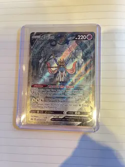 The Pokemon Company Zacian V GG48/GG70 Crown Zenith GG Ultra Rare Holo EN 220 HP - Image 2