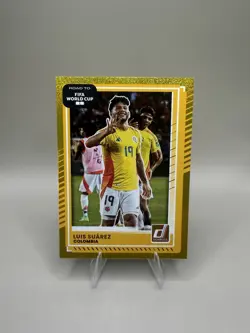 2025-26 PANINI DONRUSS ROAD TO FIFA WORLD CUP LUIS SUAREZ Gold/10 - Image 1