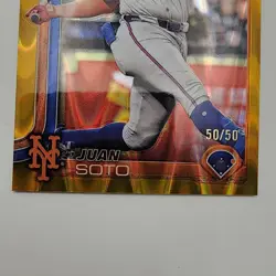 2025 Topps Chrome Gold RayWave Refractor Juan Soto 50/50 Bookend! New York Mets - Image 4