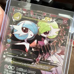 M Gardevoir EX (Full Art) RC31-32 Generations: Radiant Collection Holo ~ Damaged - Image 1