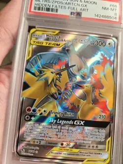 Pokemon TCG Moltres & Zapdos & Articuno GX 66/68 Hidden Fates PSA 8 EN 2019 - Image 4