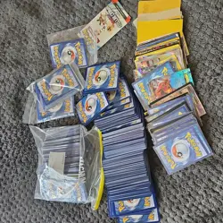 Joblot Of Pokemon Cards and Folders, over 1100 cards. UNSORTED. - Image 3