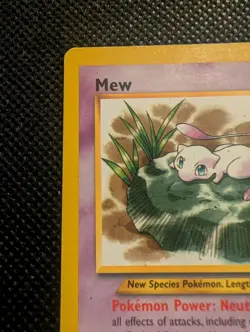 Pokemon TCG Mew Black Star Promo 47 Lilypad WOTC 2000 Vintage Card - Image 2
