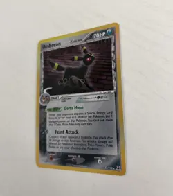 Pokemon TCG Umbreon Reverse Holo Rare Card 17/113 EX Delta Species 2005 NM - Image 2