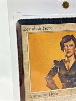 VINTAGE ALPHA - Benalish Hero - 1993 Magic the Gathering MTG Card in Holder - Image 2